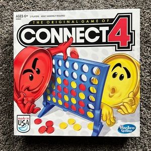 Connect 4 game, of vertical checkers for Ages 6+
